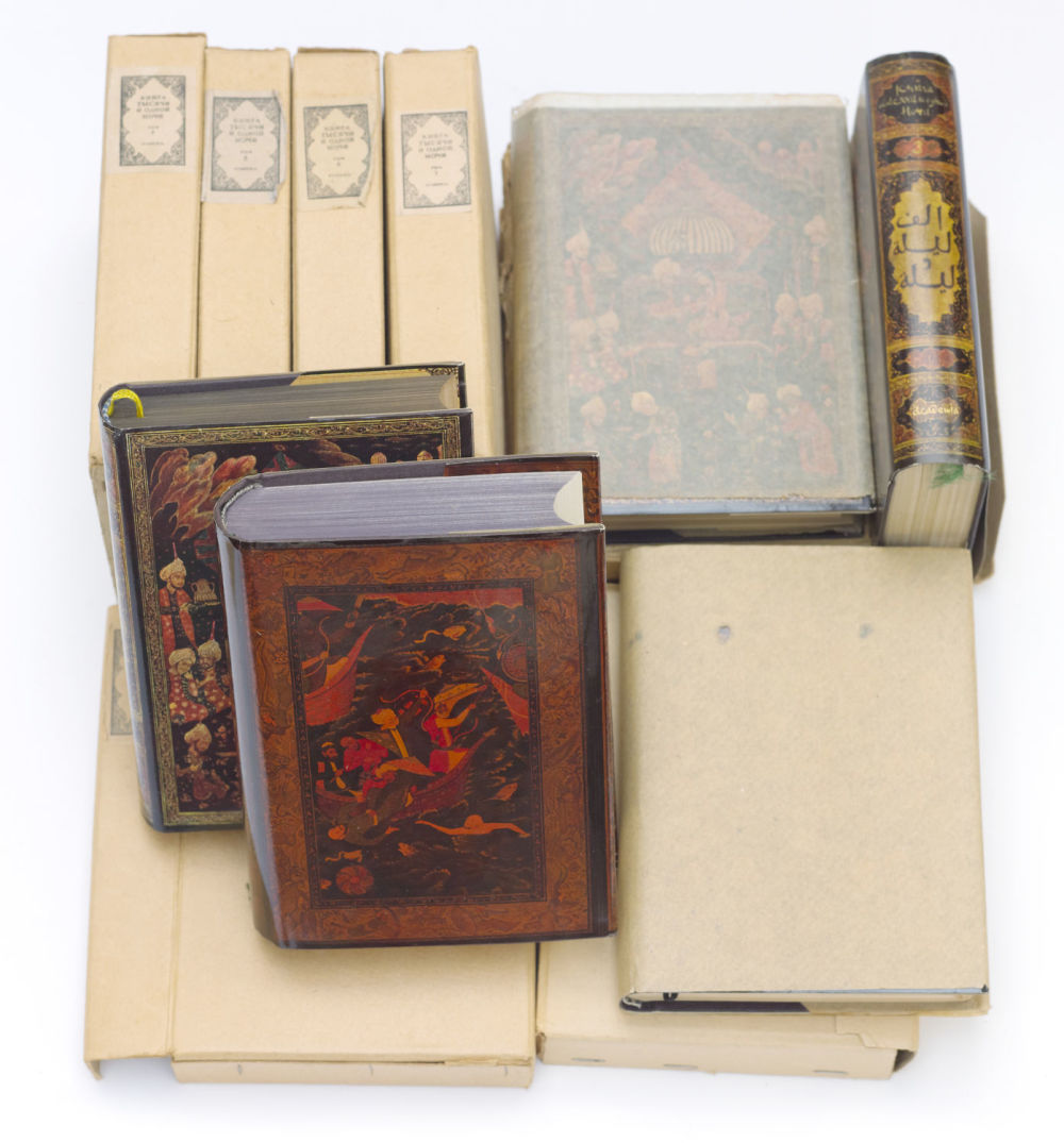 старопечатное евангелие. книга томик поэзия. книга исследования и материалы. аукцион книги продать. где продаются старинные книги.