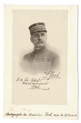 HISTORY - FOCH Ferdinand (1851- 1929) - Photographic portrait with autograph dedication signed