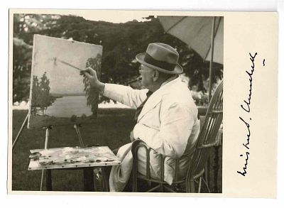 HISTORY - CHURCHILL Winston (1874 - 1965) - Signed printed photograph