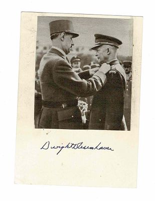 HISTORY - EISENHOWER Dwight David (1890 - 1959) - Signed printed photograph