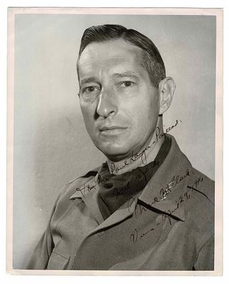 HISTORY - CLARK Mark Wayne (1896 - 1984) - Photograph with autograph dedication signed ; Typed letter signed
