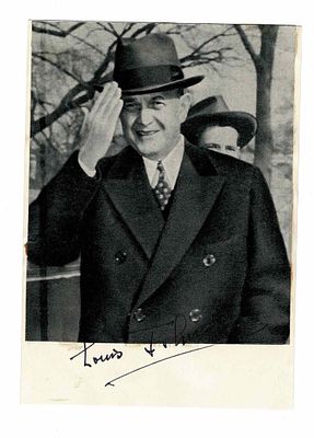 HISTORY - JOHNSON Louis A. (1891 - 1966) - Signed printed photograph