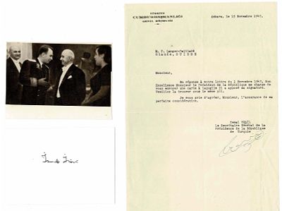 HISTORY - INÖRÜ Mustaf Ismet Pasha (1884 - 1973) - Card signed ; photograph.